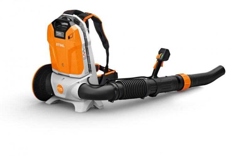 Souffleur à feuilles dorsal à batterie STIHL BGA 300