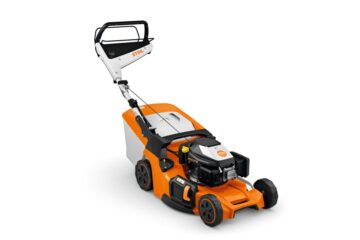 Tondeuse à traction STHIL RM 453V